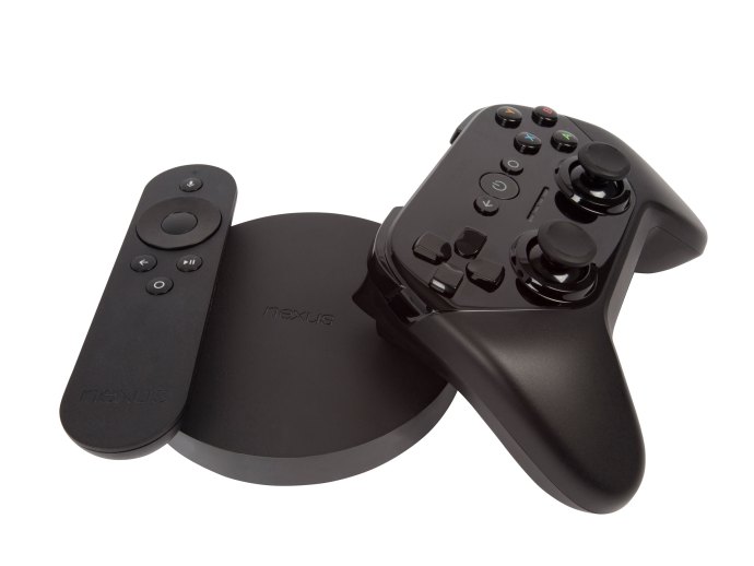 google-nexus-player-with-remote-and-gamepad