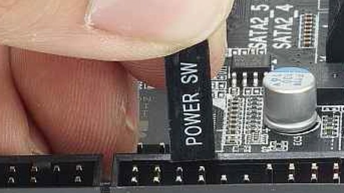 bundkort-strøm-switch-kabel