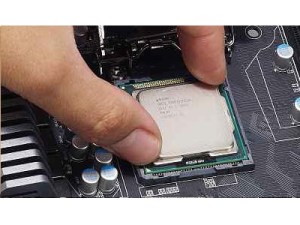 Kako namestiti procesor Intel